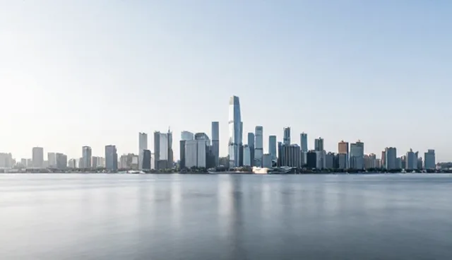 技术服务中性能影响的两种做法对比及实际取舍